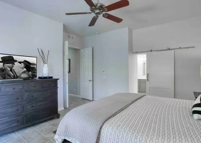 - Grayhawk Luxury Vacation Scottsdale
