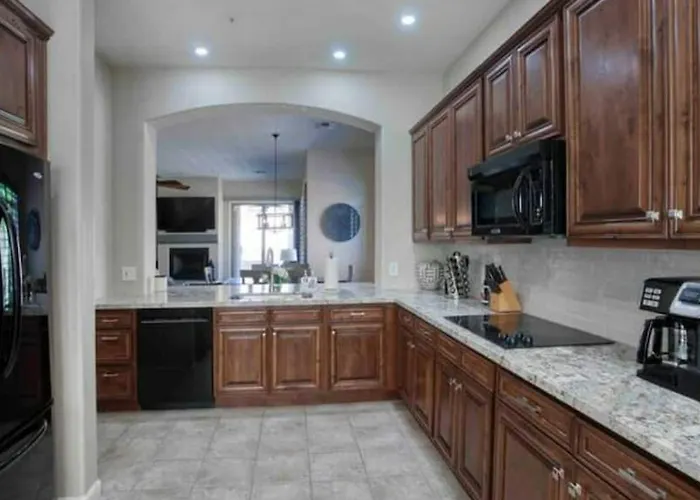 - Grayhawk Luxury Vacation *